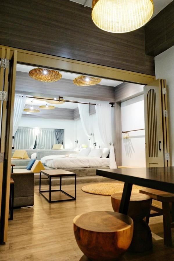 Krung Boutique Hotel Bangkok Exterior foto