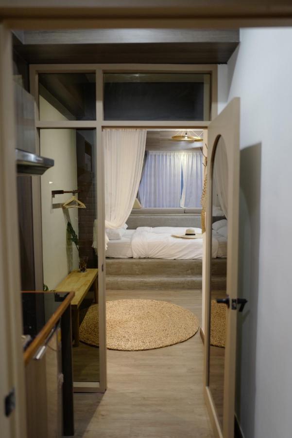 Krung Boutique Hotel Bangkok Exterior foto