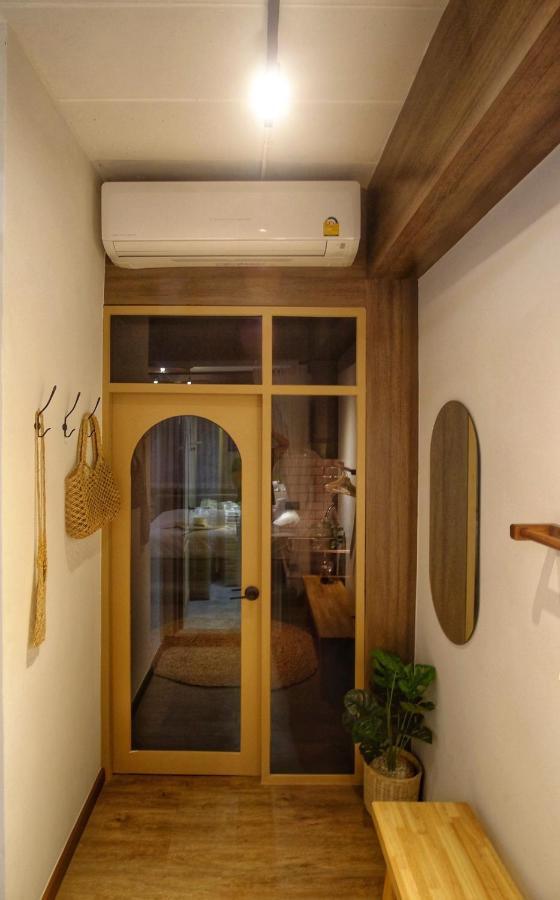 Krung Boutique Hotel Bangkok Exterior foto